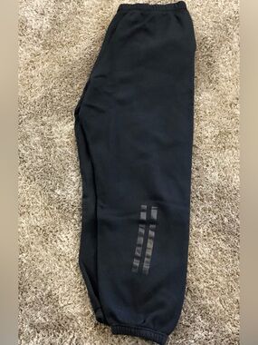 Black Core Sweatpants with Reflective Stripes Detail On The Back